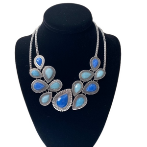 Lucky Brand Blue statement Necklace